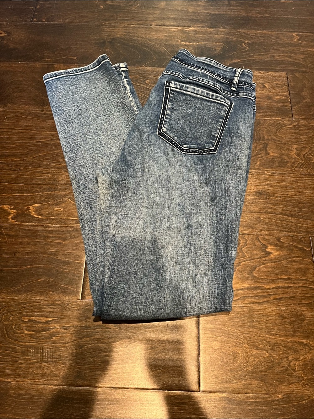 Straight Leg Women’s Jeans in Medium Blue Denim